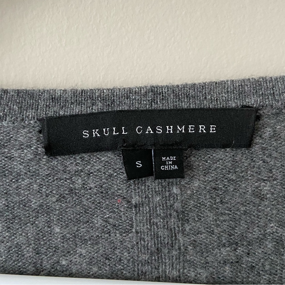 Skull Cashmere Sweater - Picture 3 of 3